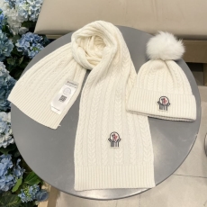 Moncler Caps Scarfs